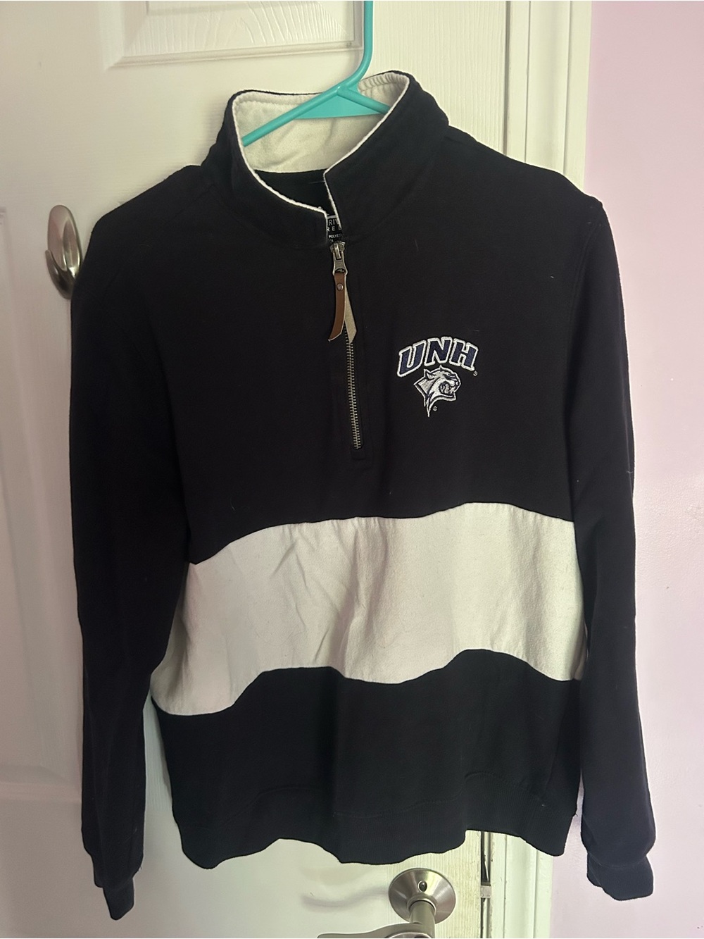 Charles River Apparel Navy Blue and White UNH Quarter-Zip Sweater